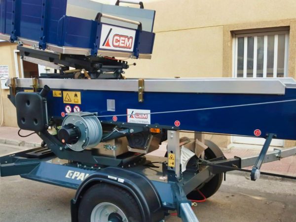 CEM llega a España con una venta importante, entregó un elevador de mudanzas Easy Big 31 WH de La Flota de Murcia